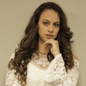 Dra. Lilian Thiago Montanha