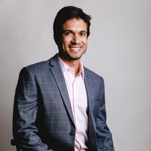 Dr. Frank Reis