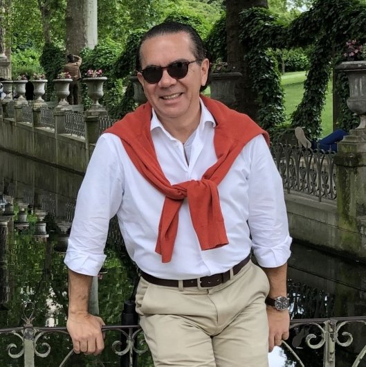 Dr. Jose Mario Simoes da Costa