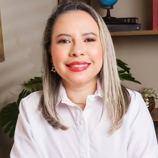 Dra. Fabiana Maciel