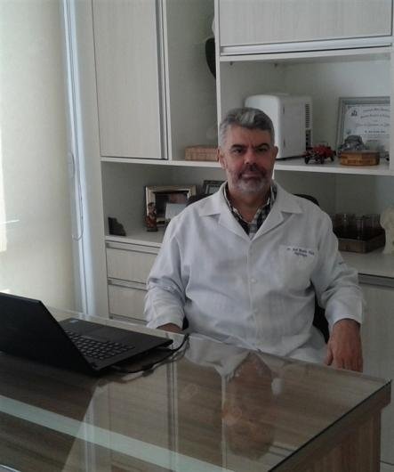 Dr. Jose Ricardo Vilela