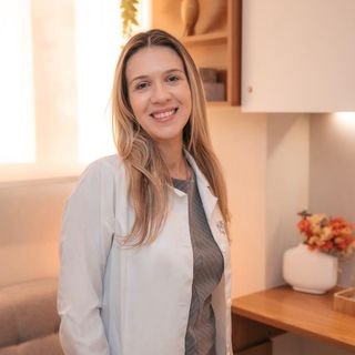 Dra. Rafaela Mouta Cavalcante