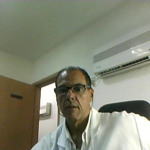 Dr. Roni Azevedo Carvalho