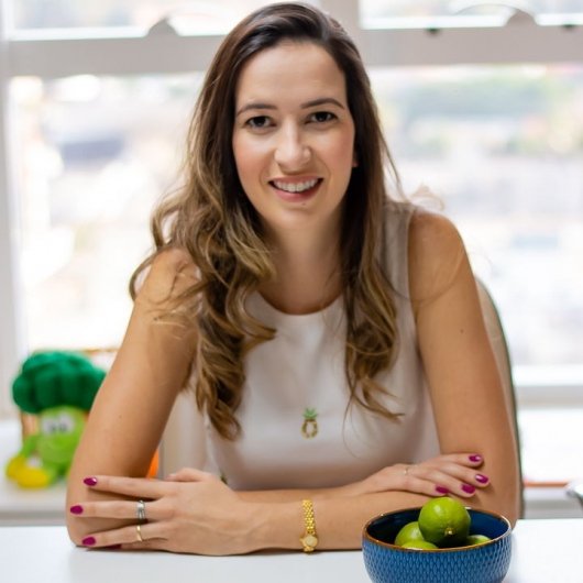 Dra. Thais Parreira