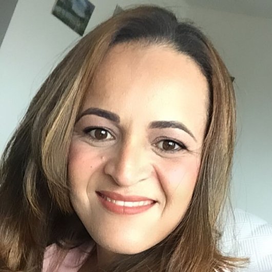 Regiane Neves
