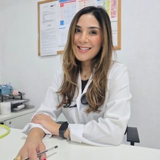 Dra. Roberta Novaes Pinheiro