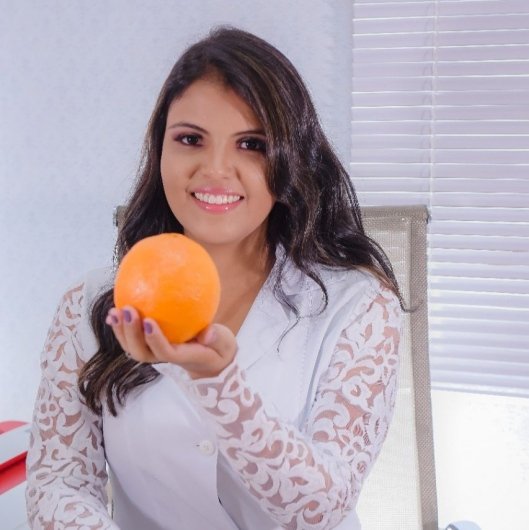 Dra. Juliana Lenine de Oliveira