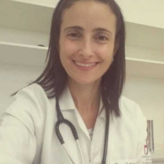 Dra. Leticia Hyppolito Cury