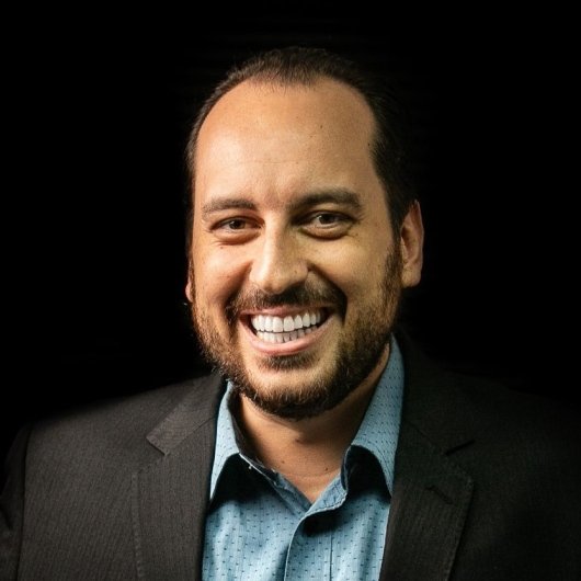 Alexandre G Mari