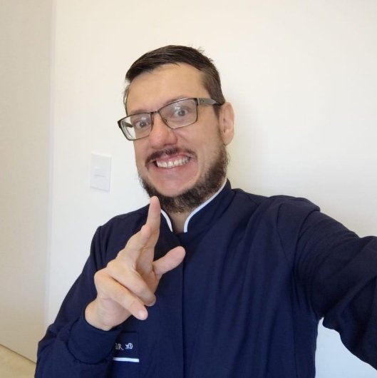 Prof. Alexandre Faustinone