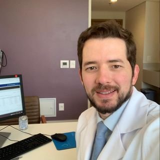 Dr. Gustavo Queiroz Caranzano