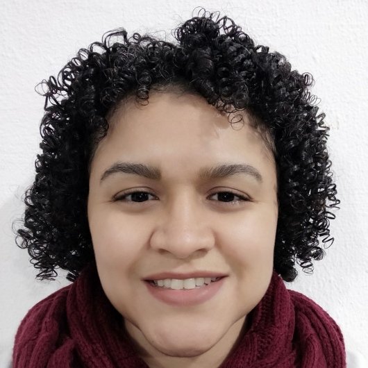 Dra. Maressa Oliveira