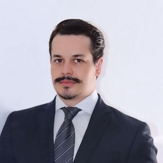 Dr. David Carvalho Resende