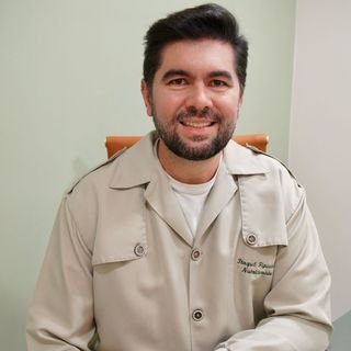 Dr. Itaquê Figueiredo De Castro Teixeira