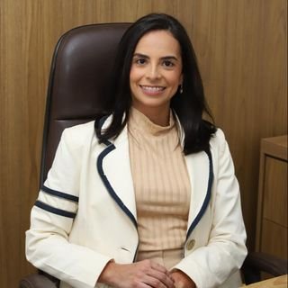 Dra. Márita Prata Andrade Mosqueira Oliveira