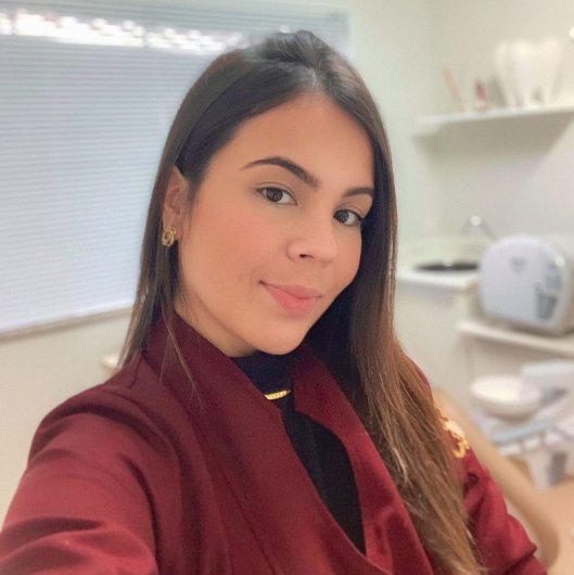 Dra. Brenda Eduarda