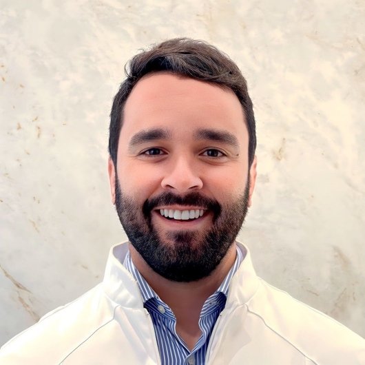 Dr. Rodrigo Chambarelli