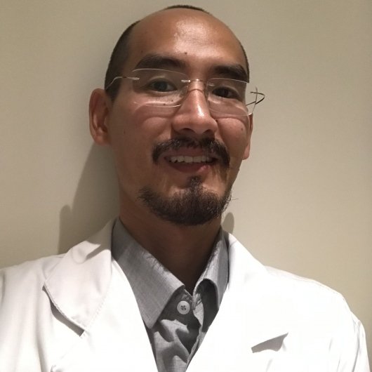 Dr. André Nishimura