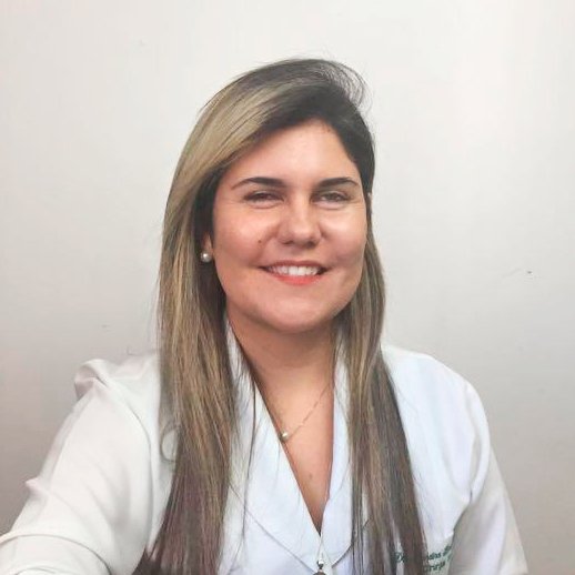 Dra. Janaina Ribeiro Lordelo Nogueira