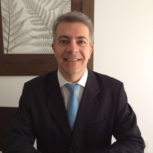 Dr. Marcelo Vinicius Rizzo Mendonça