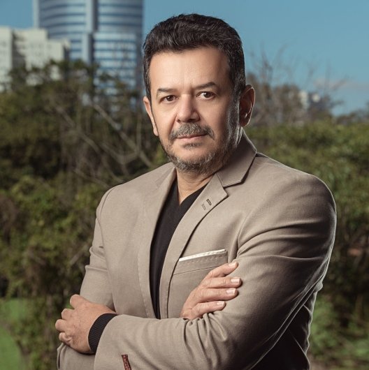 Dr. Edmilson Canuto