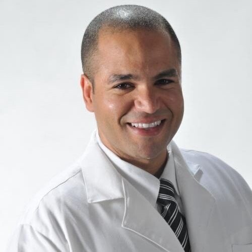 Dr. Douglas Silva Ferreira