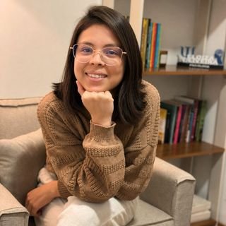 Eloiza Bruno Oliveira Colonia