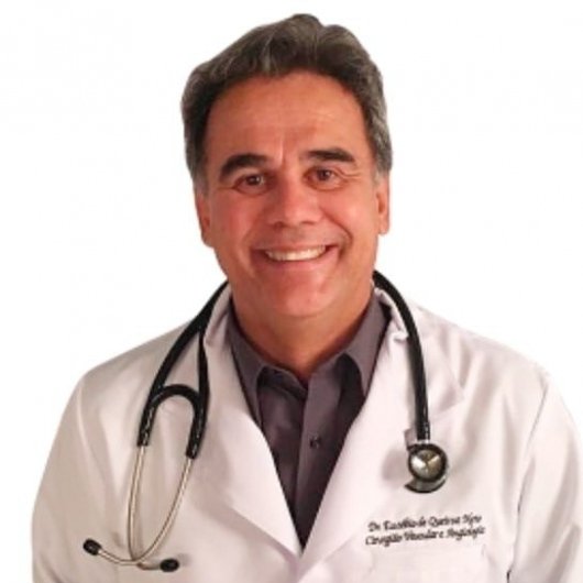 Dr. Euzébio De Queiroz