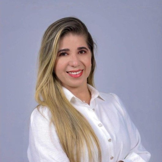 Alessandra Ferreira