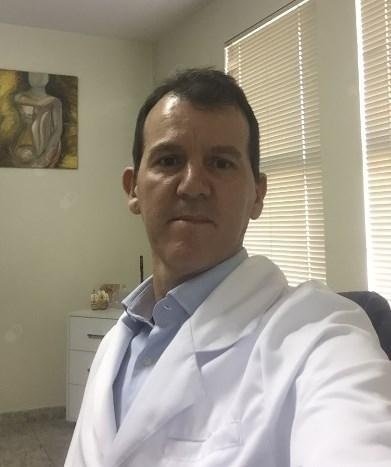 Dr. Fernando Mesquita de Almeida