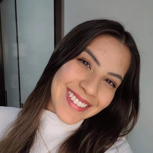 Dra. Thayná A. Monteiro