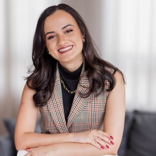 Ana Caroline Alves Lima
