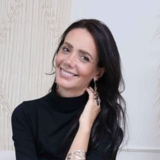 Dra. Manuela Emiliana Amorelli Chacel