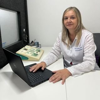 Dr. Gilcélia De Cássia Suman
