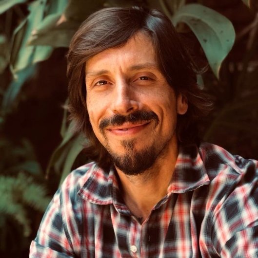 Dr. Rafael Alvarenga Cosenza