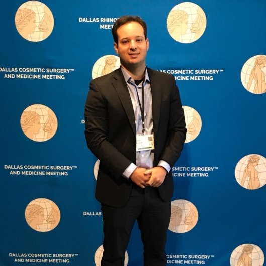 Dr. Dhyego Molinari Di Castro Curado