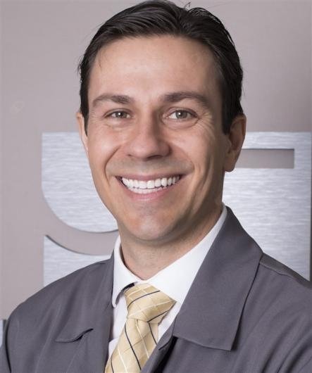 Dr. Guilherme Thiesen