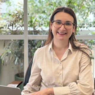 Dra. Suzana Lima Torres
