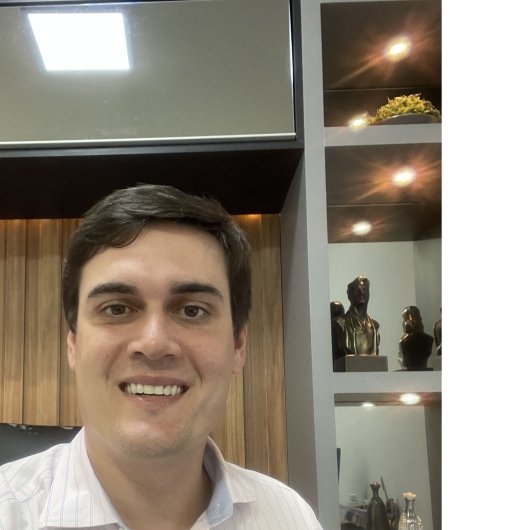 Dr. Caio Eduardo Correia Mauad