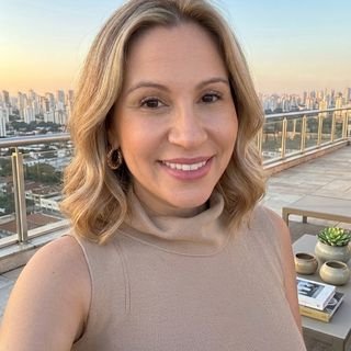 Dra. Maria Helena P O Souza