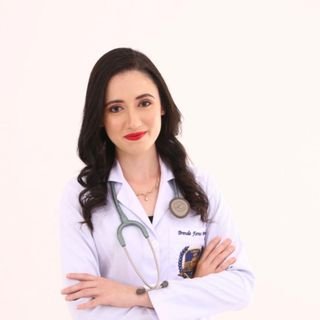 Dra. Brenda Fortes
