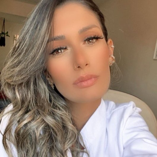 Dra. Carla Cyndi Pereira Lima