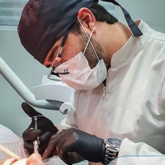 Dr. Alexandre Baia