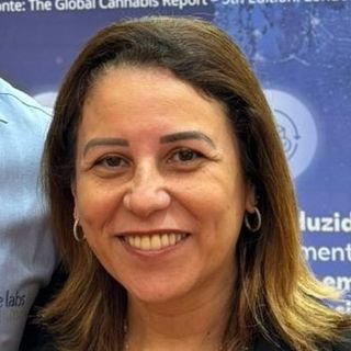 Dra. Ivana Cruz