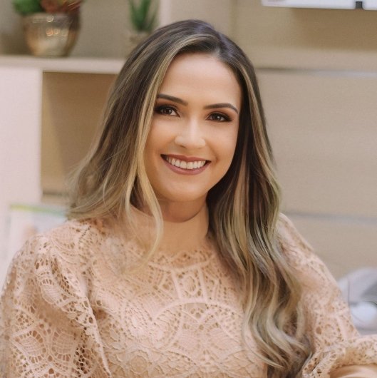 Dra. Sâmara Pereira de Miranda Loschi