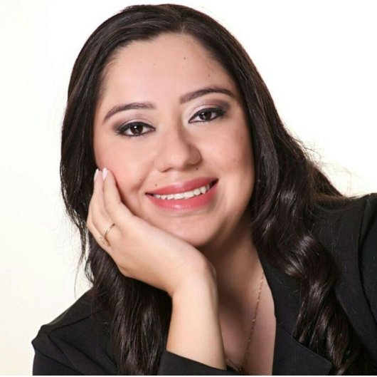 Dra. Laís Figueirêdo