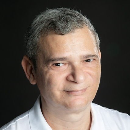 Dr. Clauber Cosme Lopes