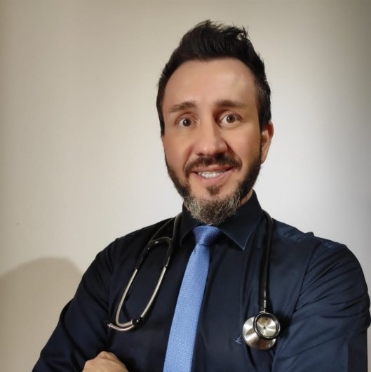Dr. Fernando Cesar Daguila
