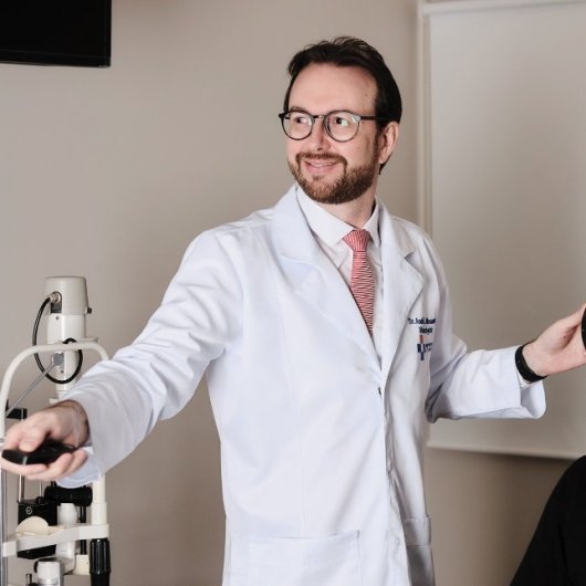 Dr. Alex Roque Rizzi