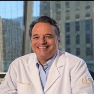 Dr. Guilherme Berenhauser Leite